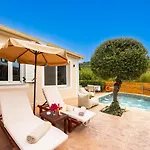Mazzeto Casa Alonia Villa