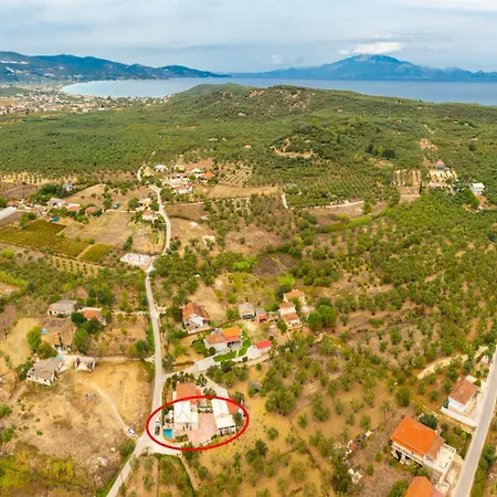 Mazzeto Casa Alonia Villa *