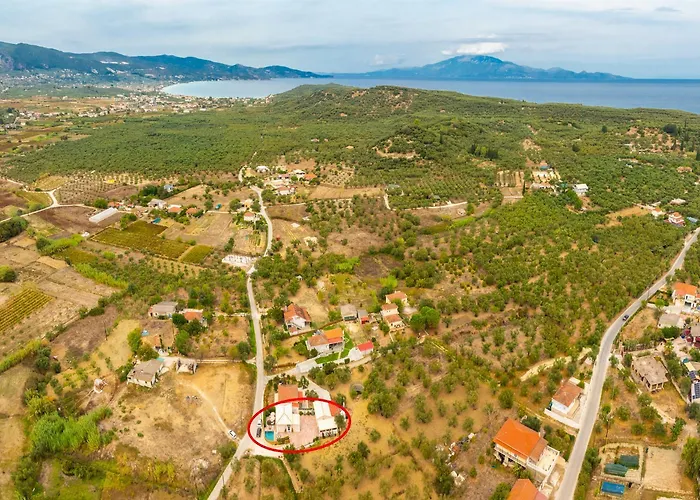 Mazzeto Casa Alonia Villa *