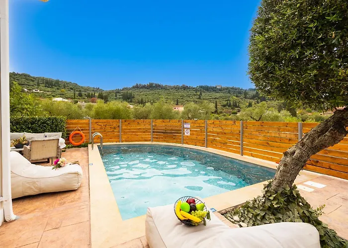 Mazzeto Casa Alonia Villa *